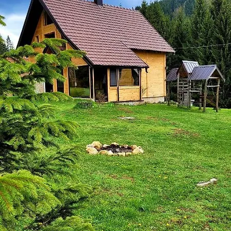 Brvnara Miris Bora 3* Sljivovica (Zlatibor)