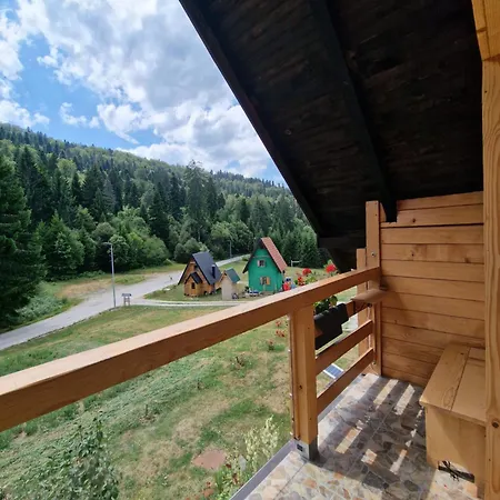 بيت ضيافة Brvnara Miris Bora