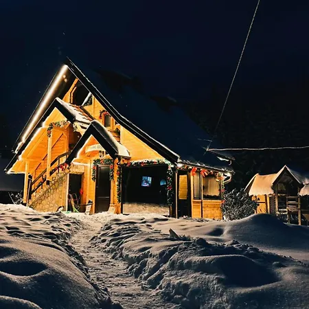 ゲストハウス Brvnara Miris Bora 3*