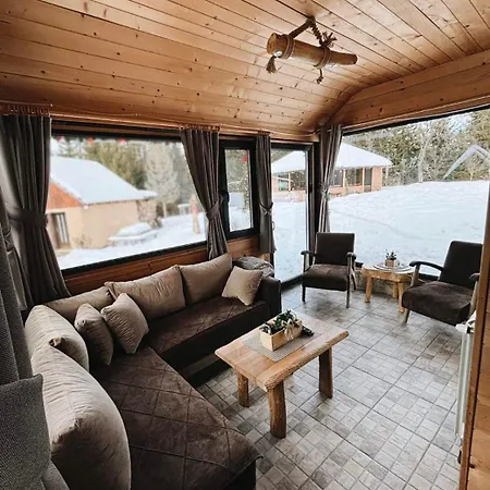 ゲストハウス Brvnara Miris Bora