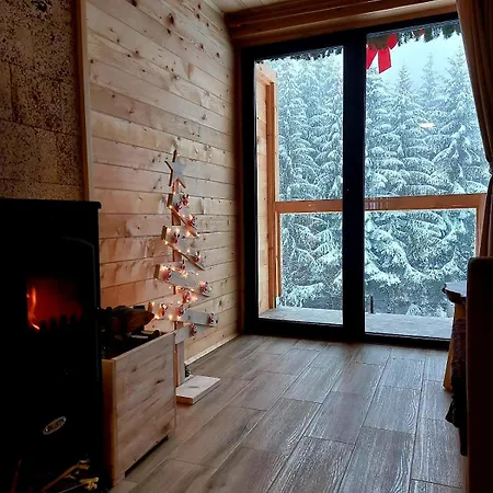 Brvnara Miris Bora ゲストハウス Šljivovica