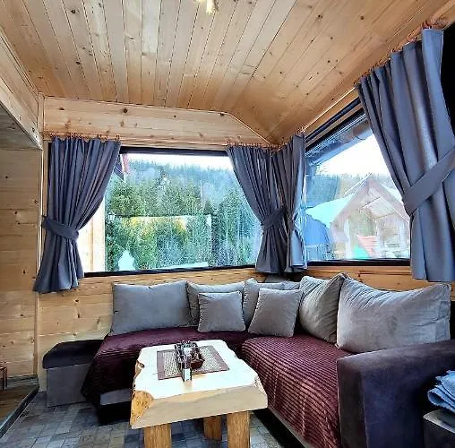 ゲストハウス Brvnara Miris Bora 3*