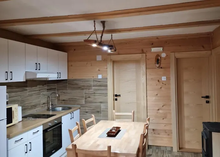 ゲストハウス Brvnara Miris Bora 3*